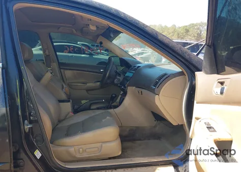 2005 Honda Accord 3.0 Ex from USA, damaged, VIN 1HGCM66505A059074